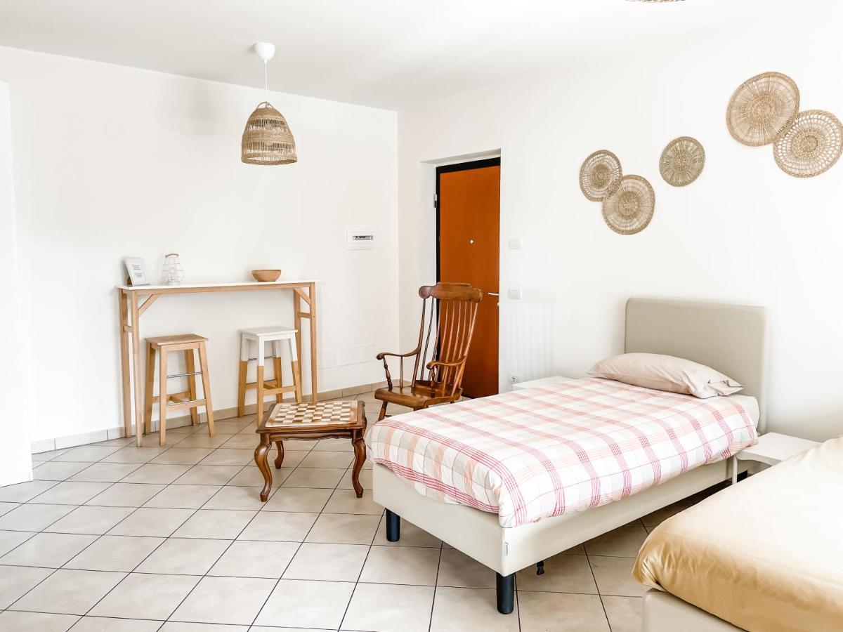 Agriturismo Familiare I Giardini Del Lago Varèse Extérieur photo